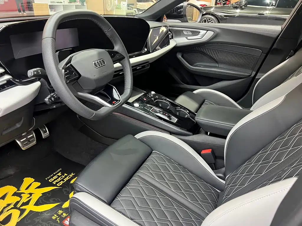 Audi Audi A5L — миниатюра 5