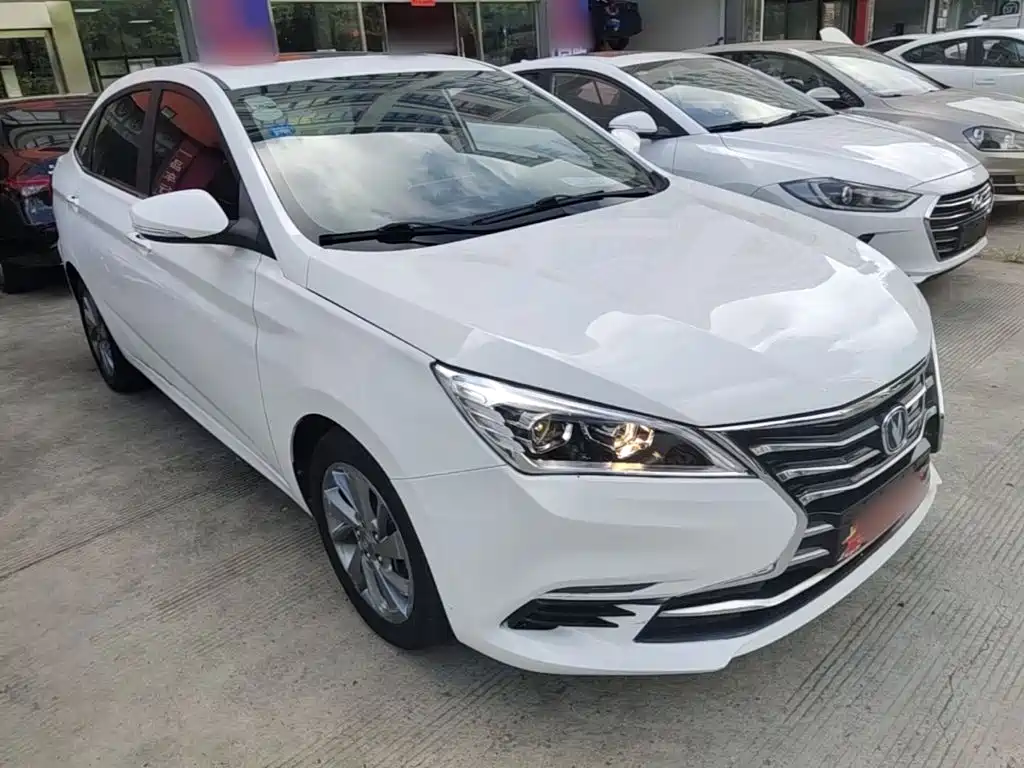 Changan Eado DT — миниатюра 22