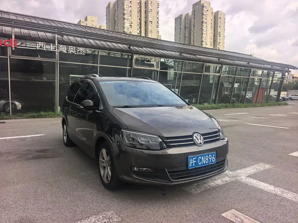 Volkswagen Sharan — миниатюра 3