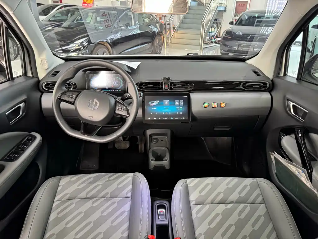 Leapmotor T03 2024 403