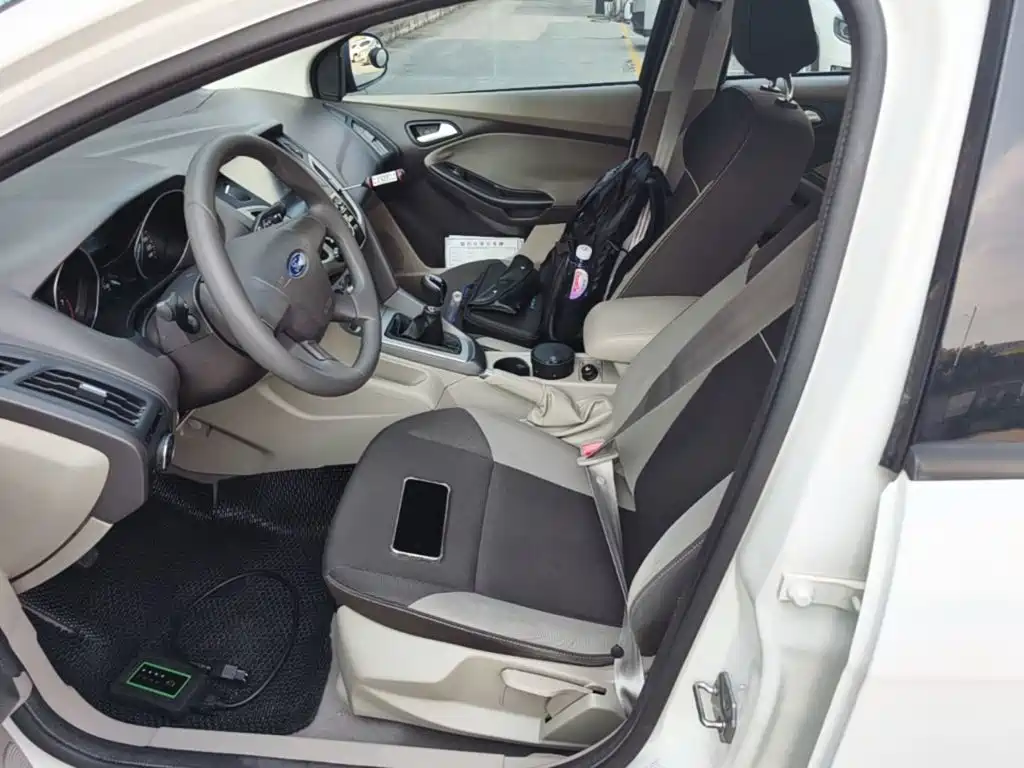 Ford Focus — миниатюра 15