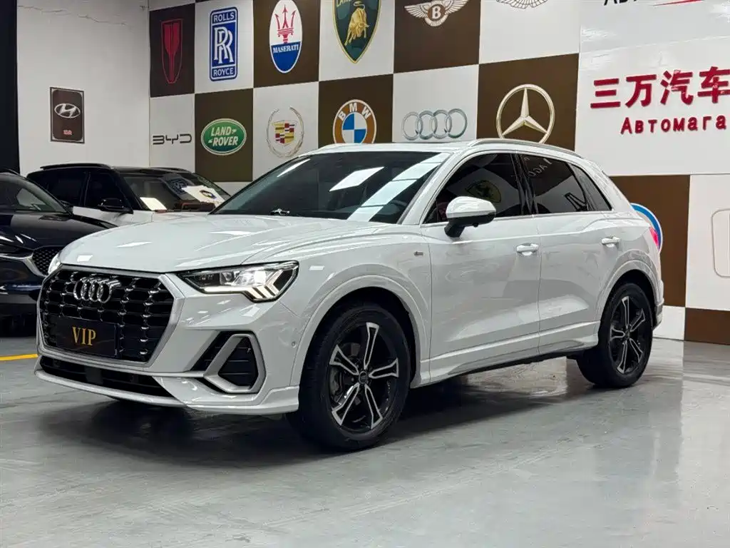 Audi Q3 2022