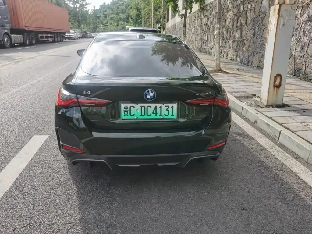 BMW i4 — миниатюра 6