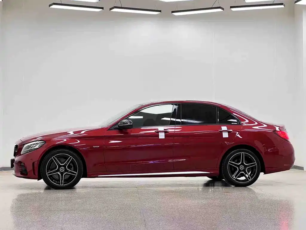 Mercedes-Benz C-Class — миниатюра 31