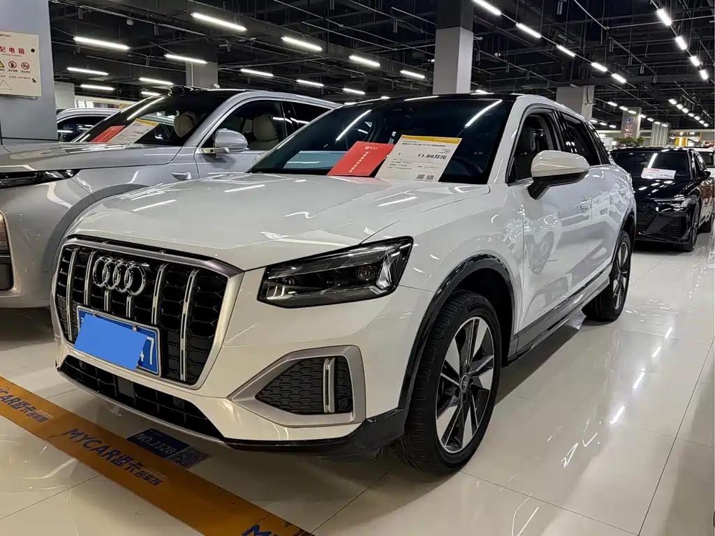Audi Q2L 2022