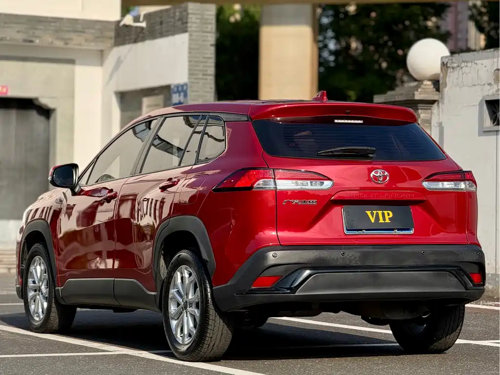 Toyota Frontlander — миниатюра 6