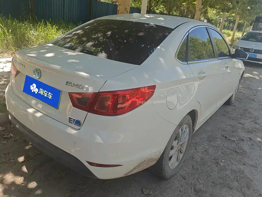 BAIC New Energy EU — миниатюра 3