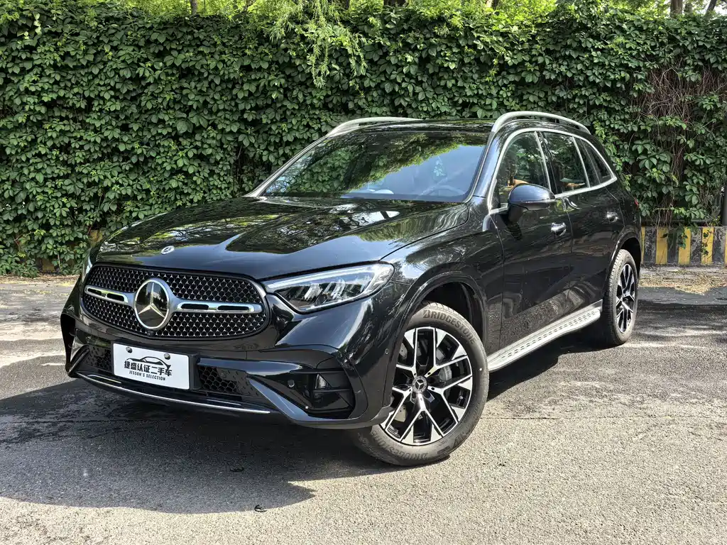 Mercedes-Benz 奔驰GLC新能源 2025