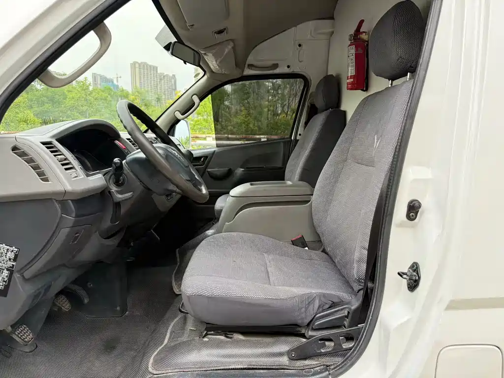 Foton G9 2021 2.4L 2 мест 4K22D4M