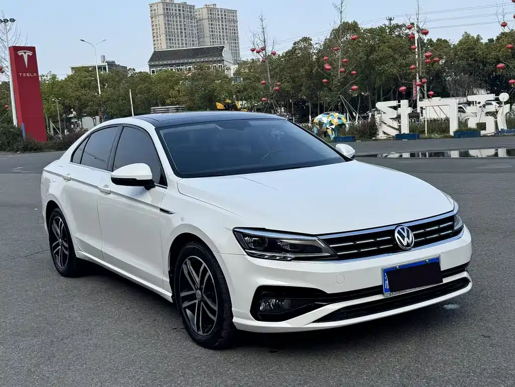 Volkswagen Lamando 2021