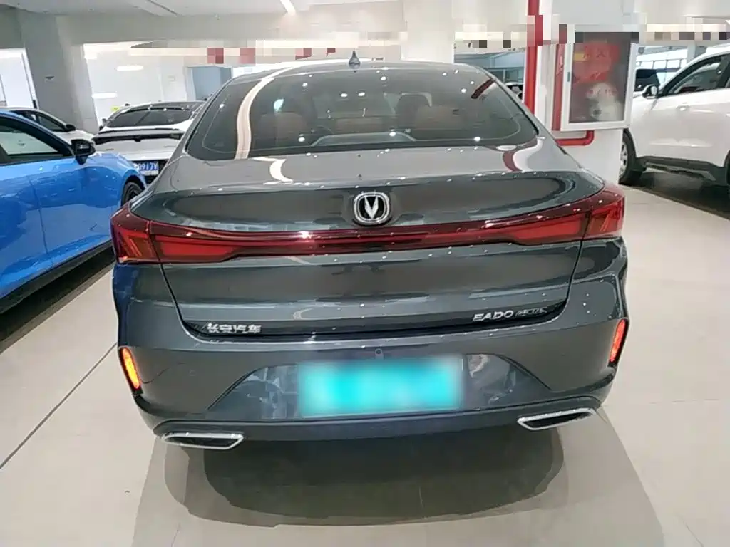 Changan Eado — миниатюра 6