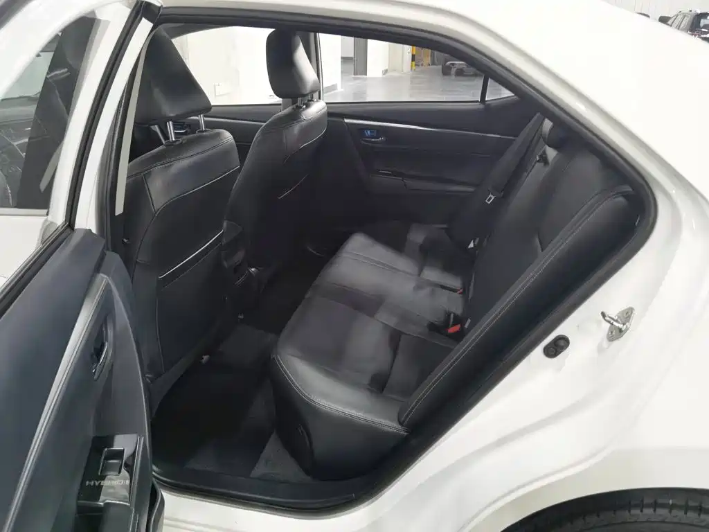 Toyota Corolla — миниатюра 15