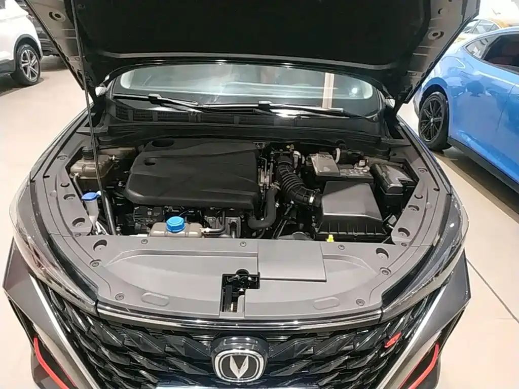 Changan Eado — миниатюра 20