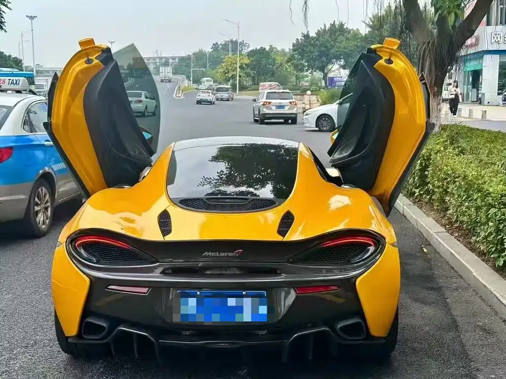 MCLAREN  570