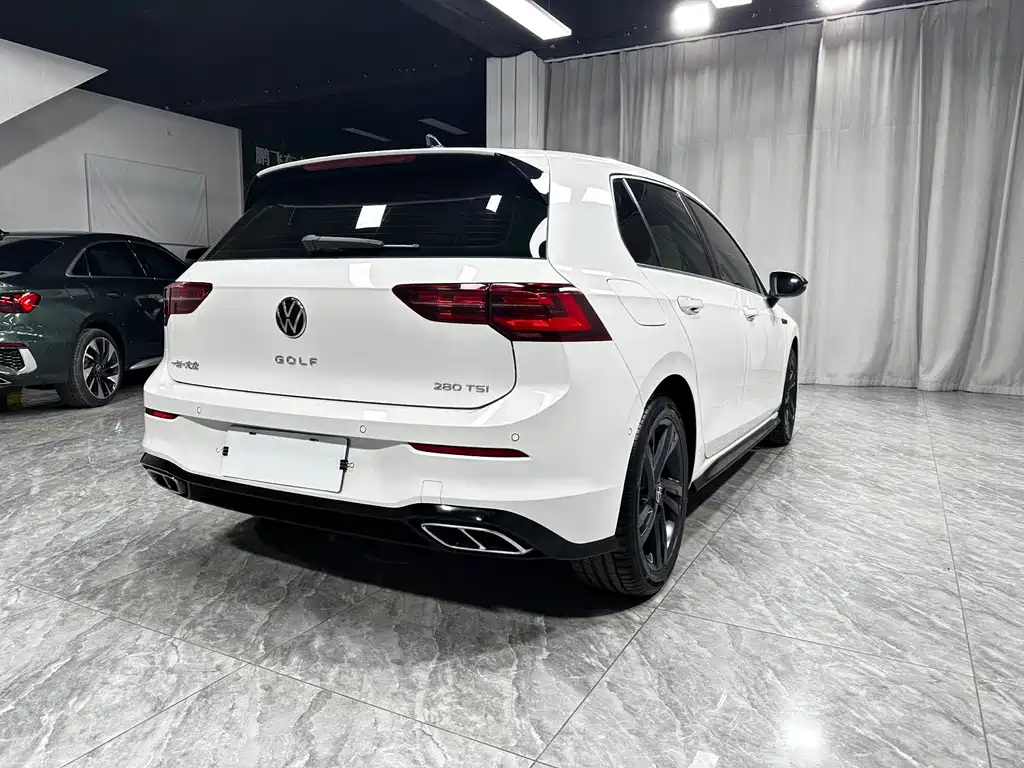 Volkswagen Golf — миниатюра 8