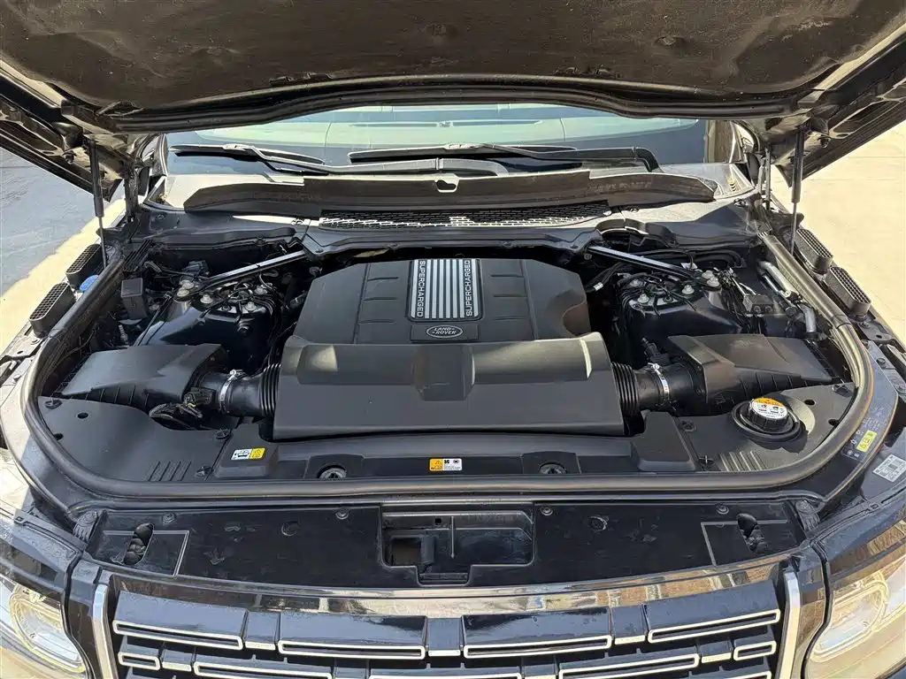 Land Rover Range Rover — миниатюра 30