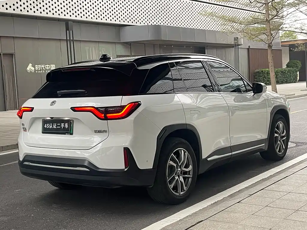 NIO NIO ES6