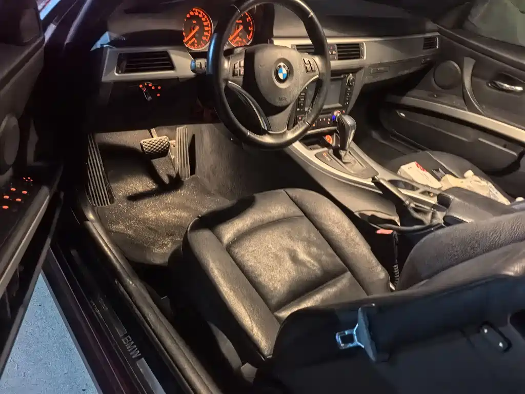 BMW 3 Series (Import) 320i Convertible Coupe Edition, фото 8