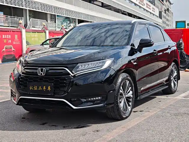 HONDA UR V