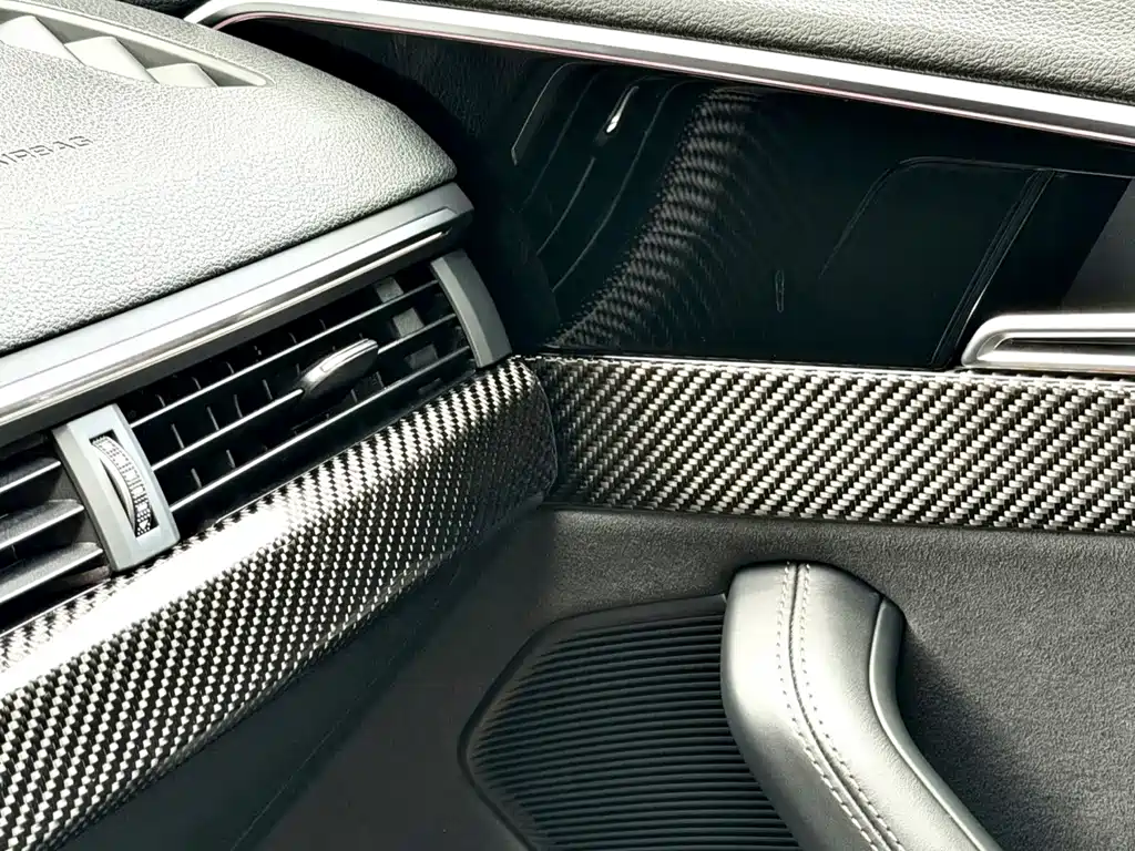 Audi RS 4 — миниатюра 12