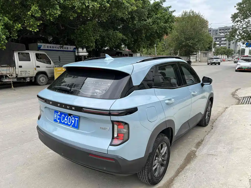 BAOJUN RS 3