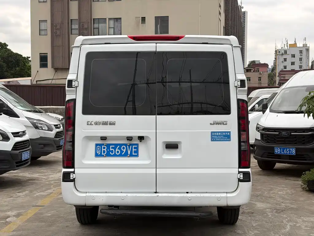 JMC JMC Fushun — миниатюра 9