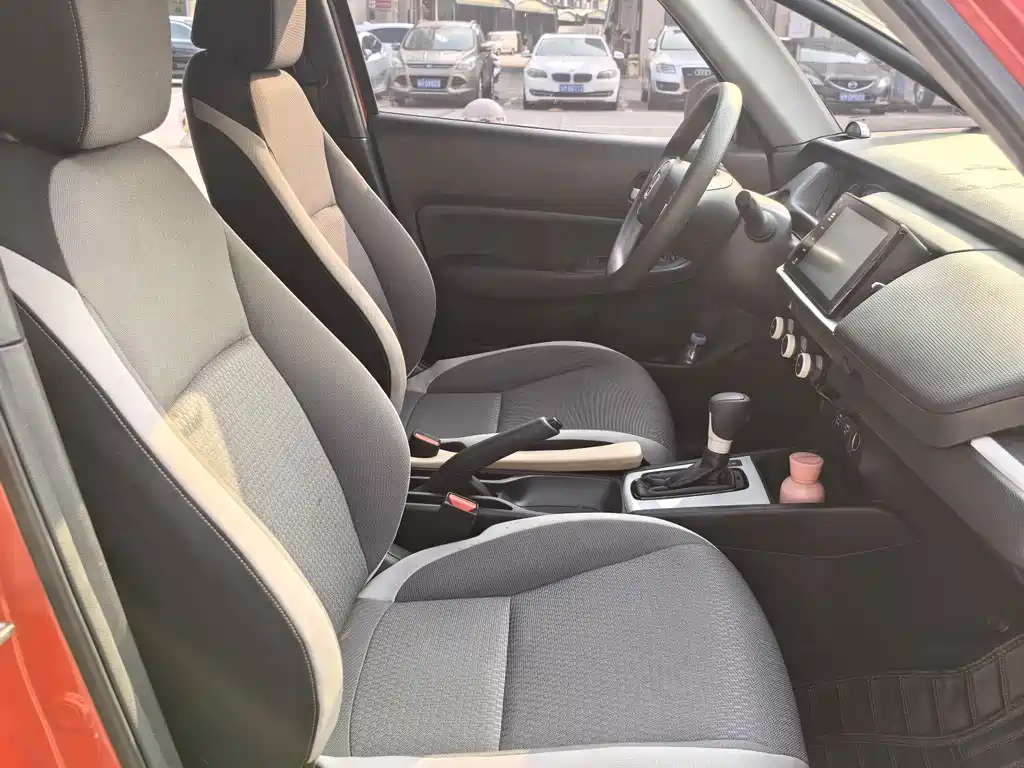 Honda Fit — миниатюра 7
