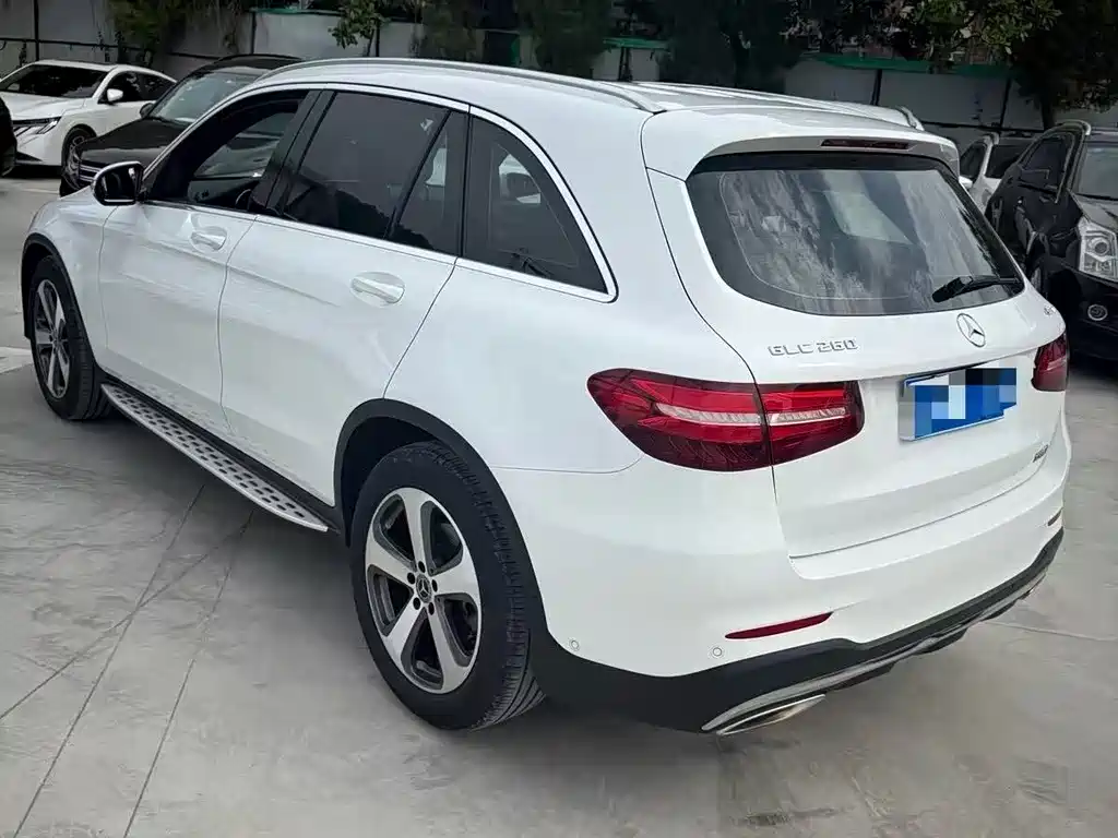 Mercedes-Benz GLC 2017 GLC 260 4MATIC Luxury