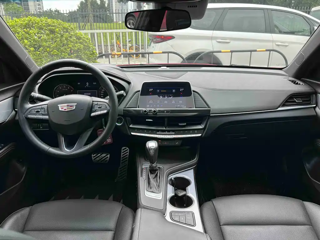 Cadillac CT4 — фотографии объявления, Фото 11