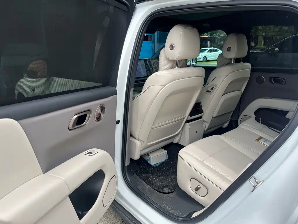 Li Auto i6 2025 Standard