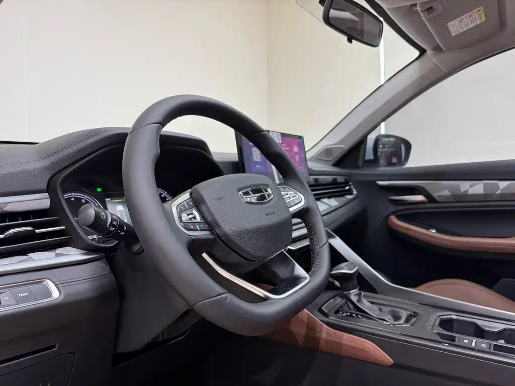 GEELY AUTOMOBILE VISION X6