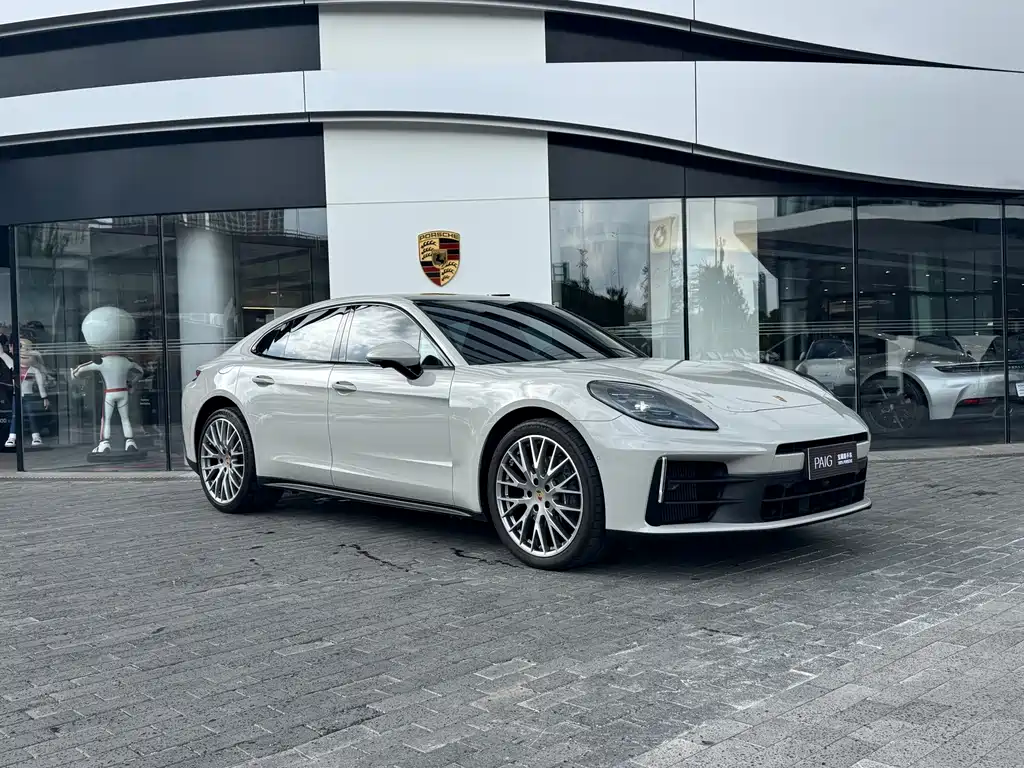 Porsche Panamera — миниатюра 3
