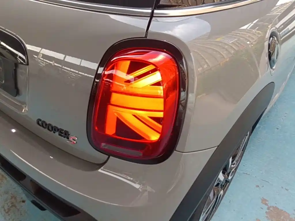 MINI Mini — миниатюра 8