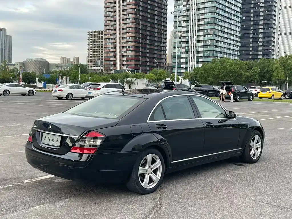 Mercedes-Benz S-Class — миниатюра 4