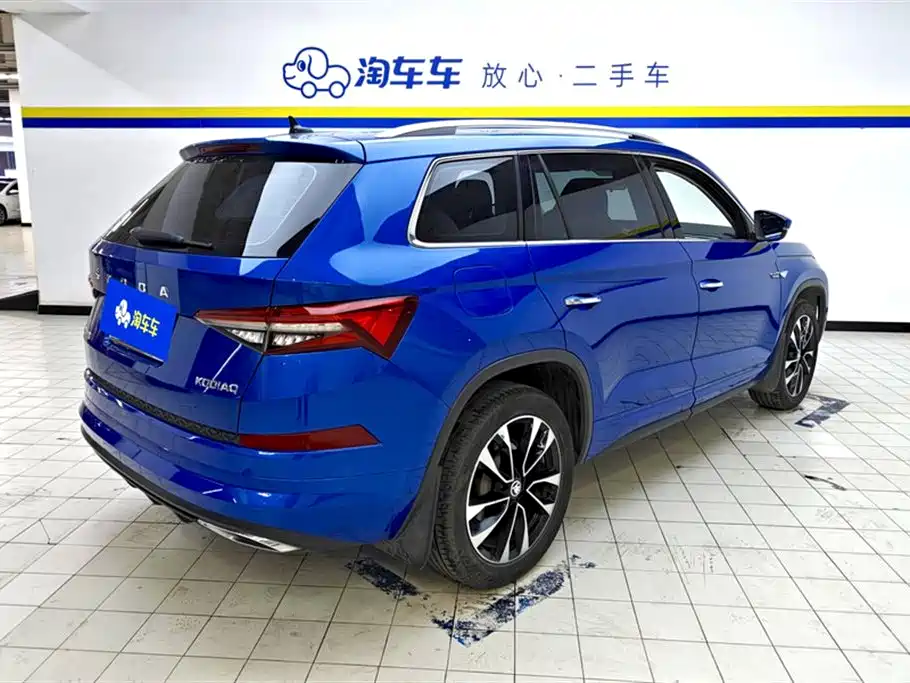 Skoda Kodiaq 2022 TSI330 7 мест