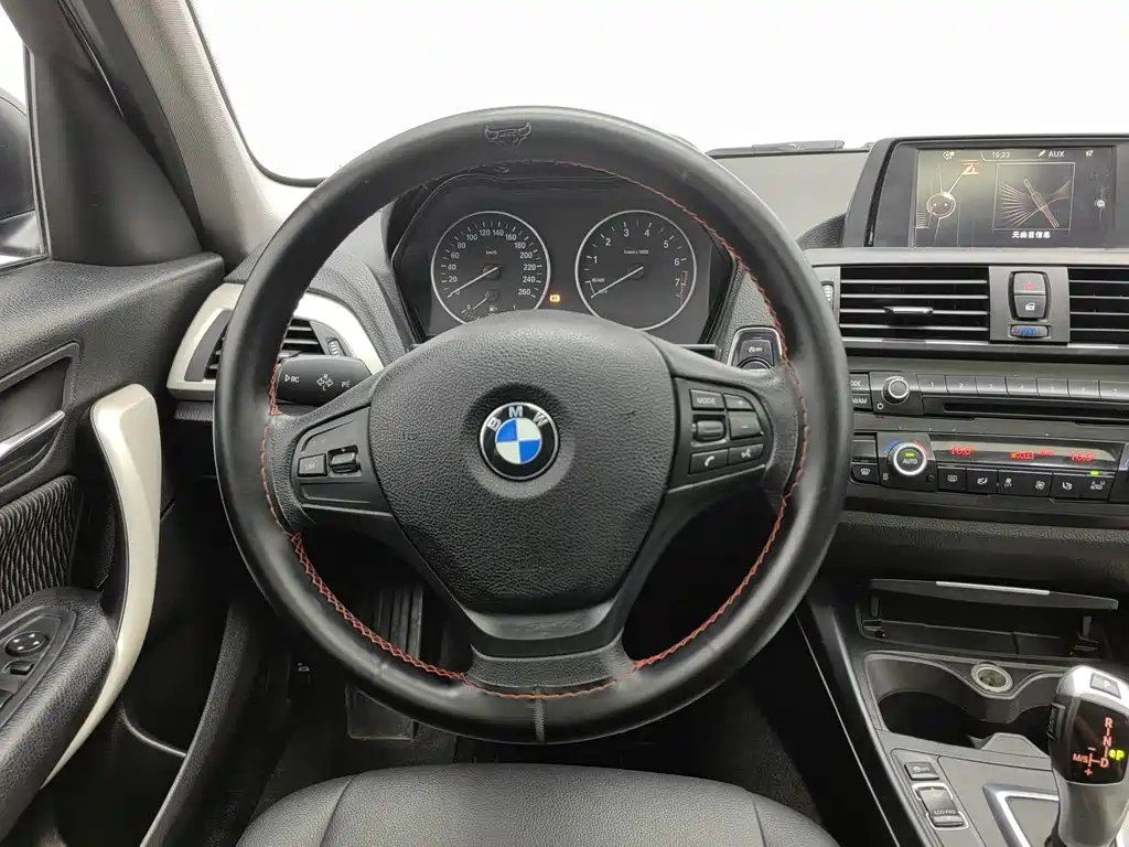 BMW 1 Series (Import) — миниатюра 11
