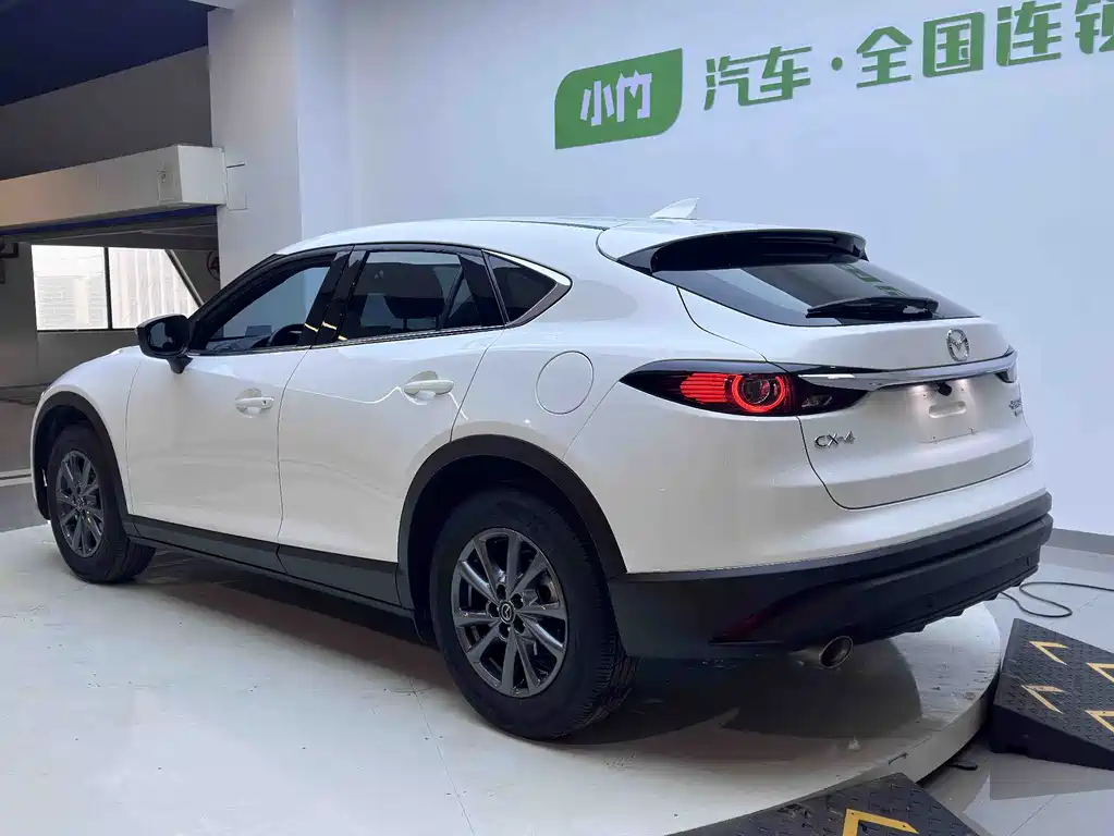 MAZDA CX 4