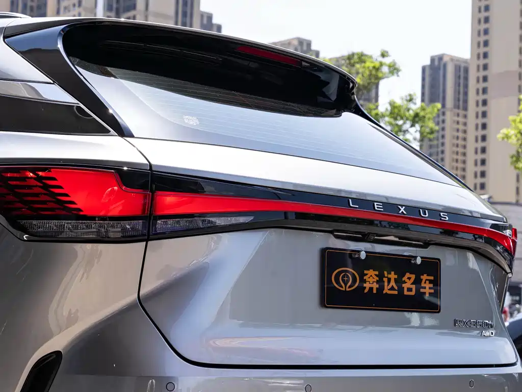 Lexus RX — миниатюра 7