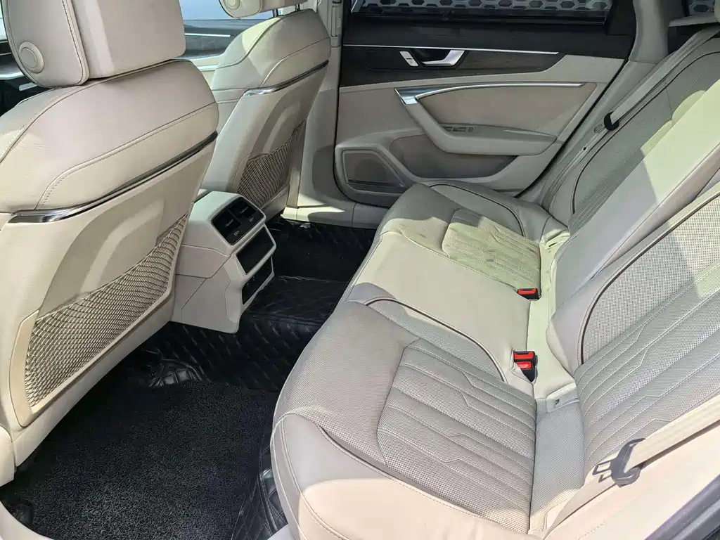 Audi A6L 2019 55 TFSI quattro Flagship