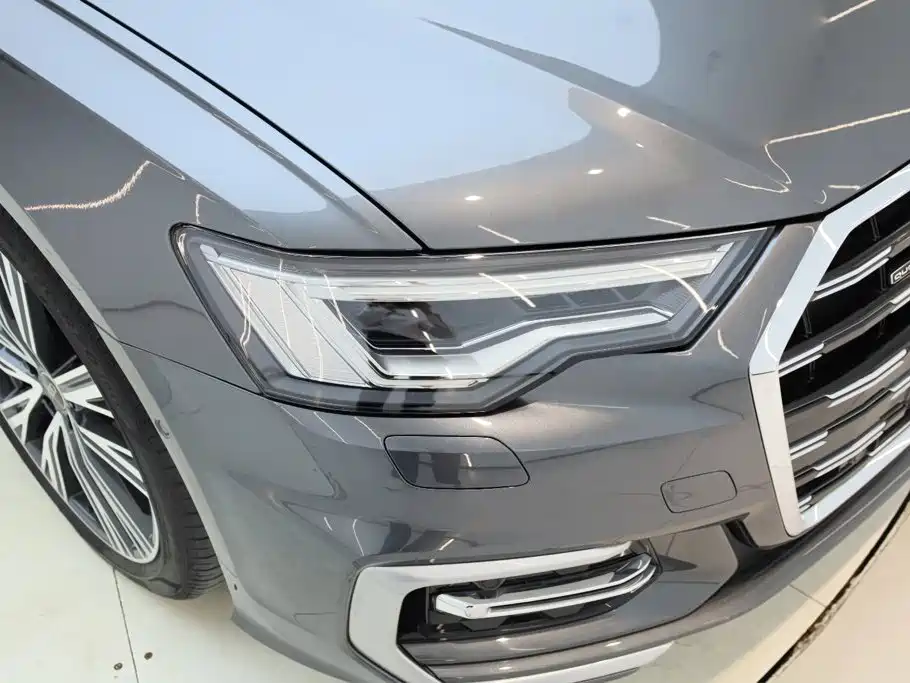 Audi A6L 2023 45 TFSI quattro Premium