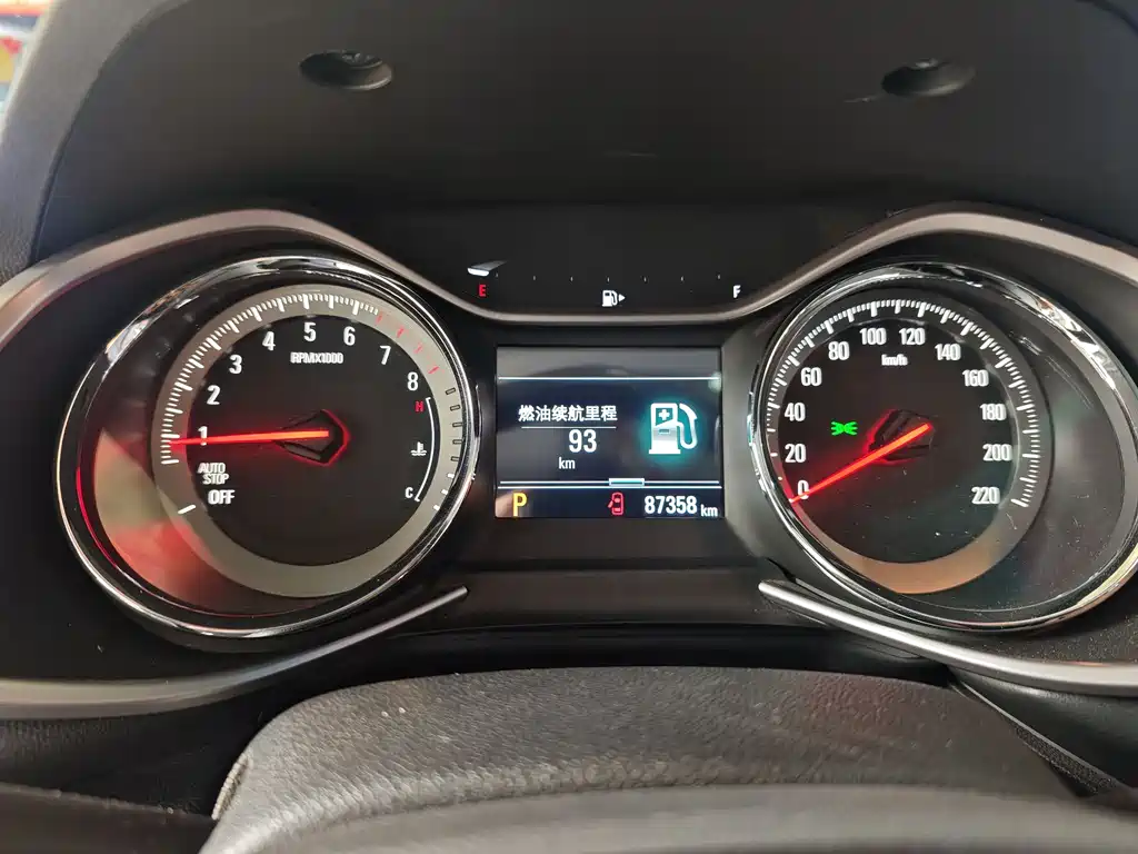 Chevrolet Orlando 2018 Redline 530T AT （5+2 ） V