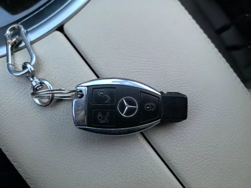 Mercedes-Benz C-Class — миниатюра 13