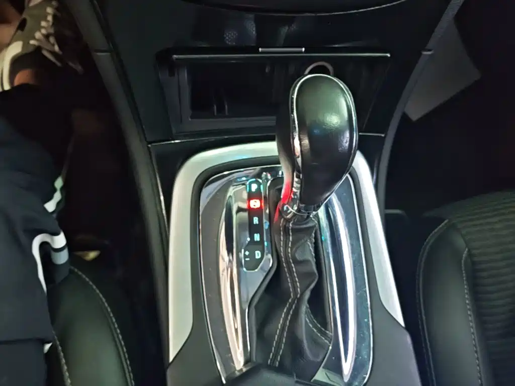 Buick Regal — миниатюра 14