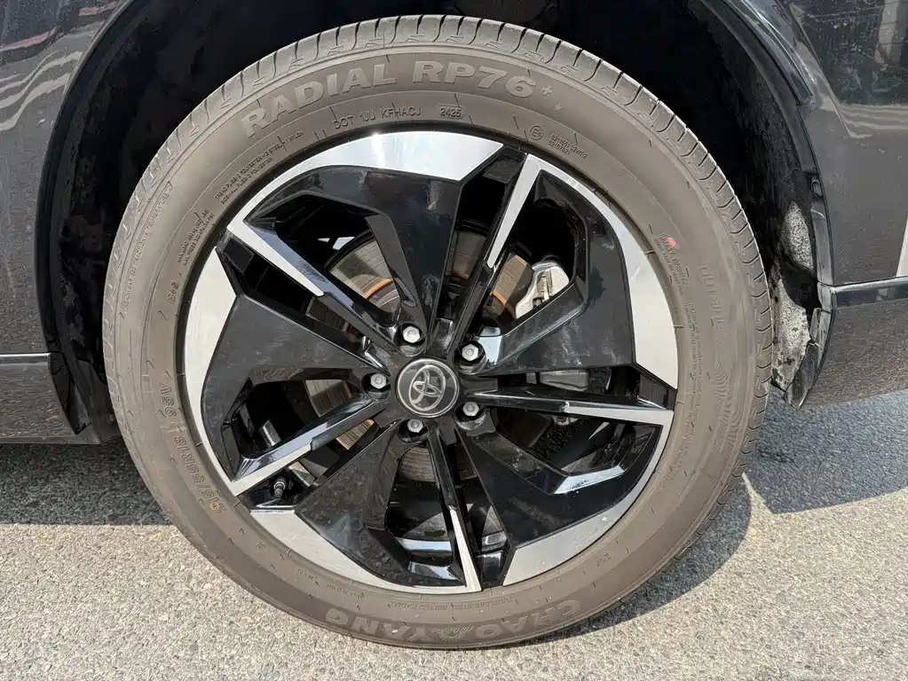 Toyota bZ3X — миниатюра 12