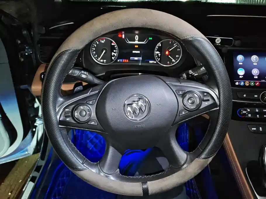 Buick LaCrosse — миниатюра 15