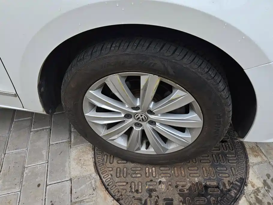 Volkswagen Bora — миниатюра 6