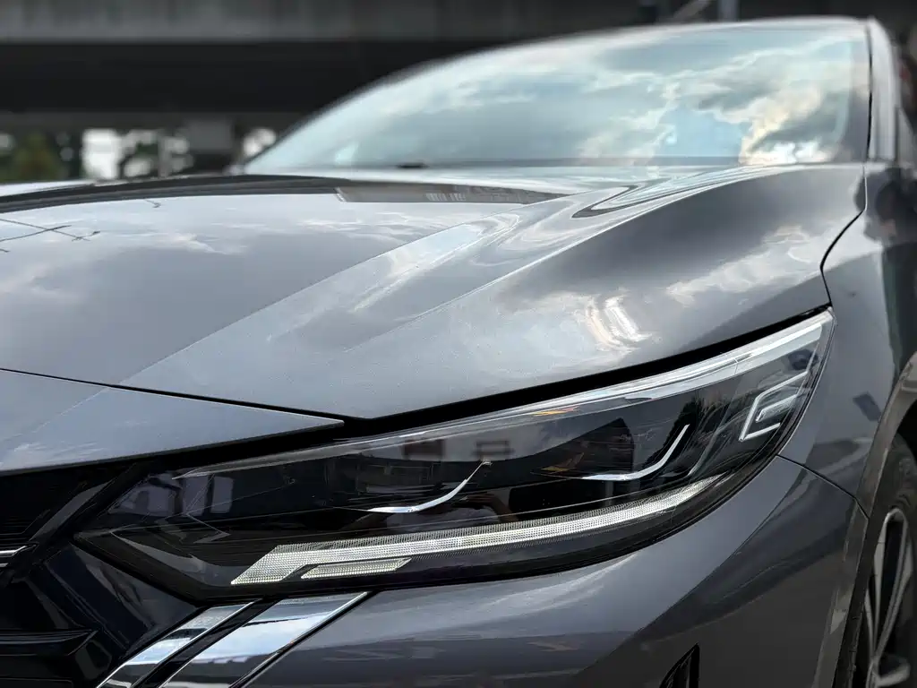 Nissan Sylphy — миниатюра 12