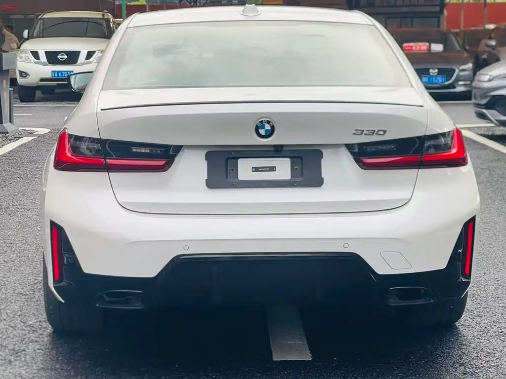 BMW 3 Series 3 2025 330Li Premium M Sport