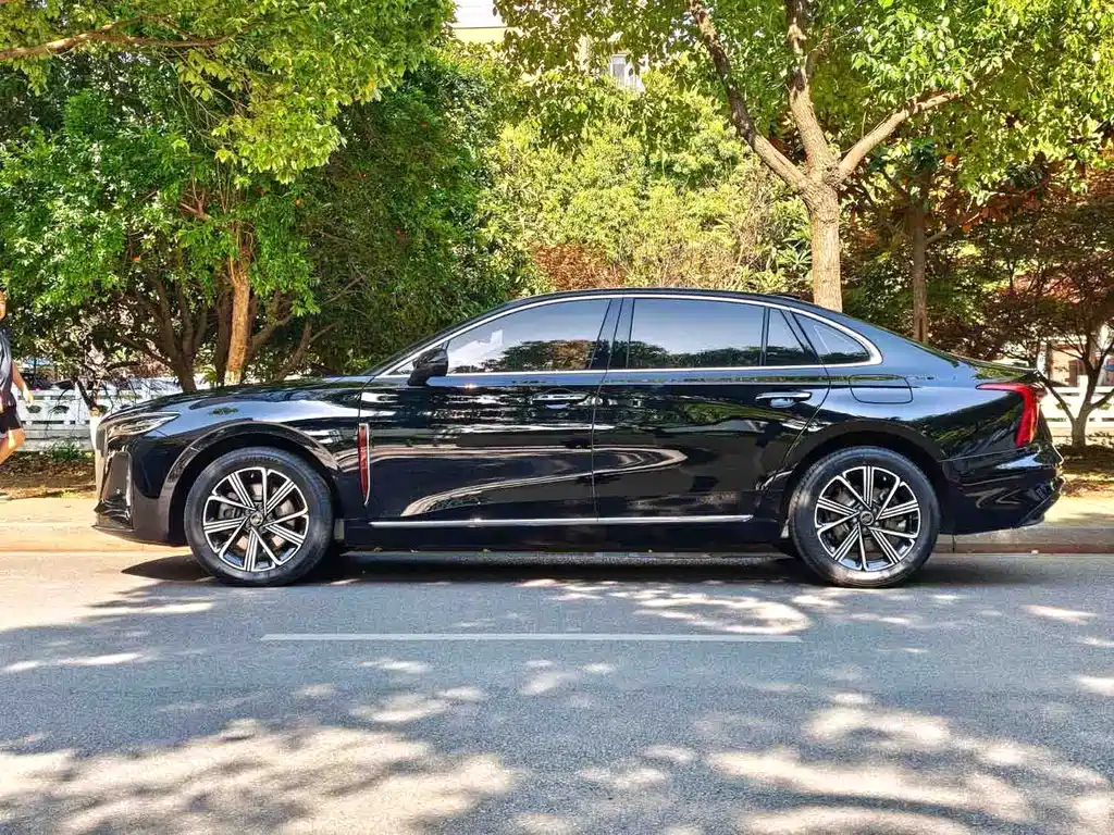 Hongqi H5 2023 1.5T DCT