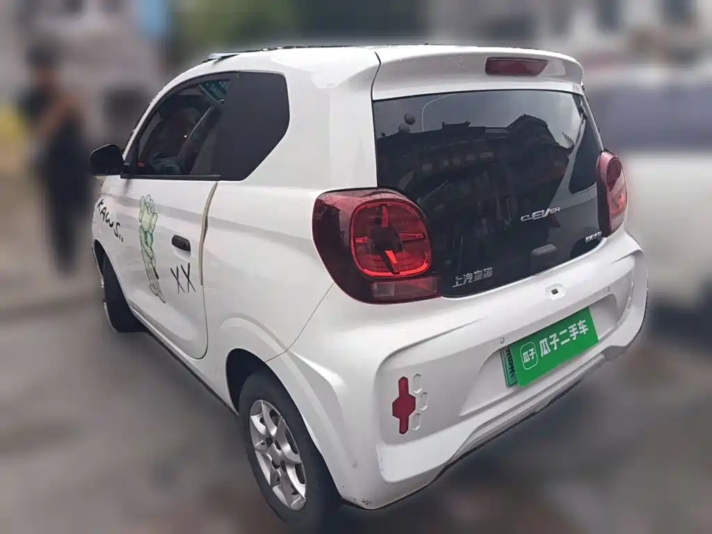 Roewe Clever — миниатюра 25